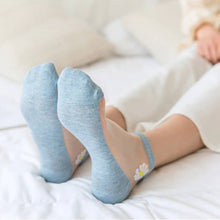 Load image into Gallery viewer, Japanese Summer Transparent Silk Socks (5X PAIRS)
